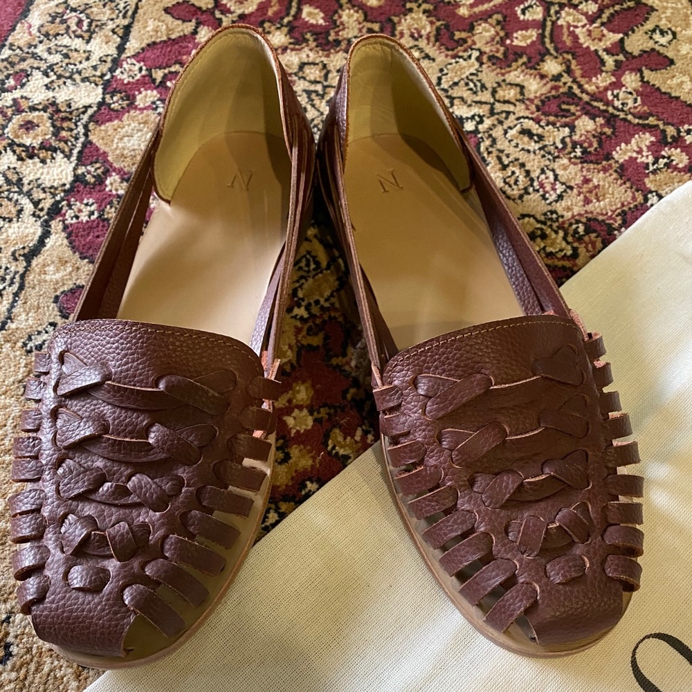 Nisolo Huarache in Brandy, size 8